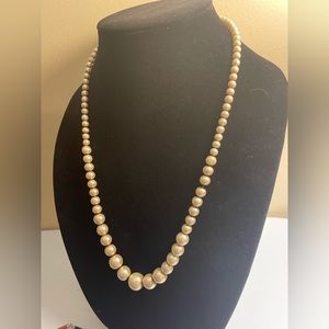 Pearl Necklace, Freshwater pearls graduated style 18” vintage jewelry classic